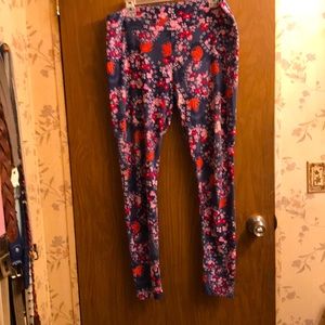 Lularue leggings large